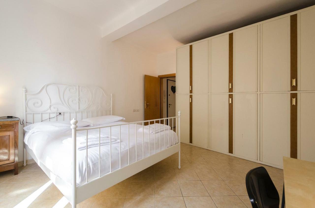 Petroni Apartment Bologna Exteriör bild